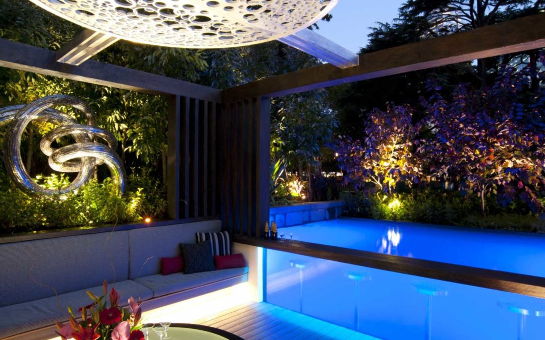 5 tips for a sparkling pool